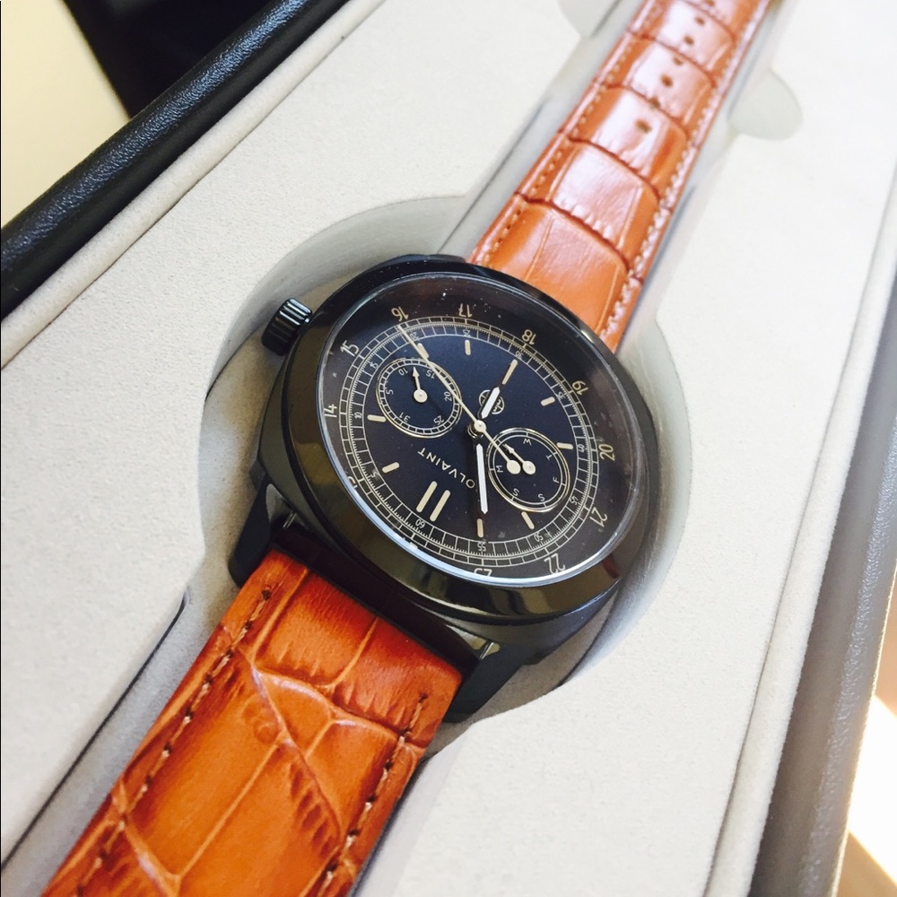 Bolvaint Vitus Watch in Black